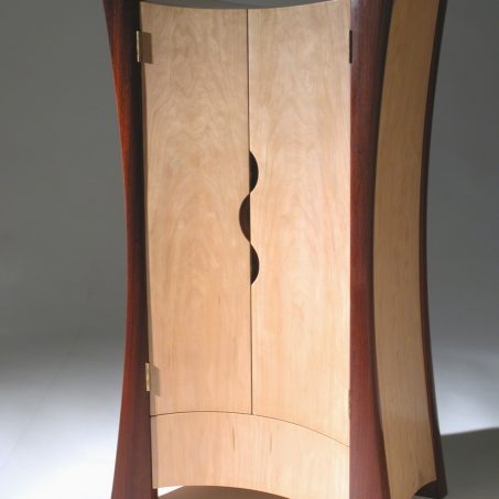 Fireland flow bespoke butsudan